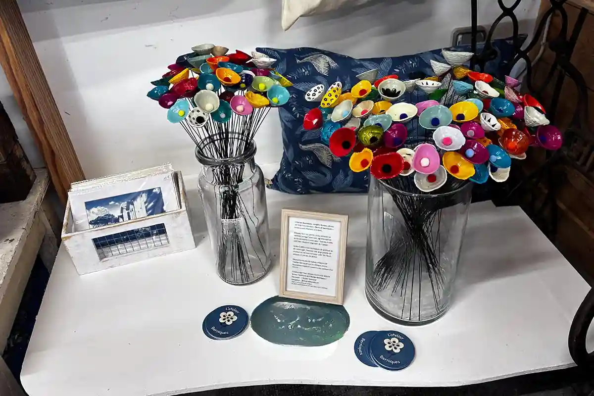 Les fleurs de Berniques à la Station de la Plage sur l'île de Noirmoutier à l'Épine
